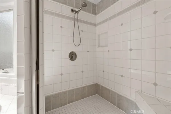 $5,975 | 5302 Kenilworth Drive, Huntington Beach, CA 92649