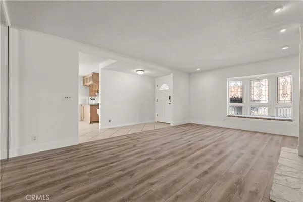 $5,975 | 5302 Kenilworth Drive, Huntington Beach, CA 92649