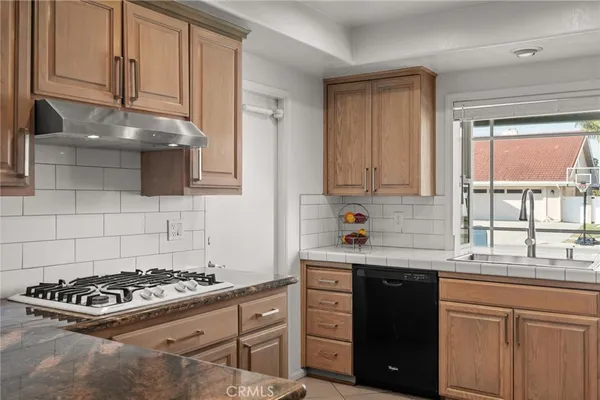 $5,975 | 5302 Kenilworth Drive, Huntington Beach, CA 92649