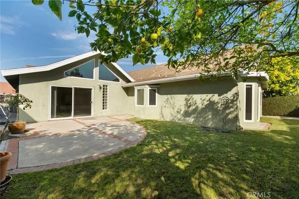 $5,975 | 5302 Kenilworth Drive, Huntington Beach, CA 92649