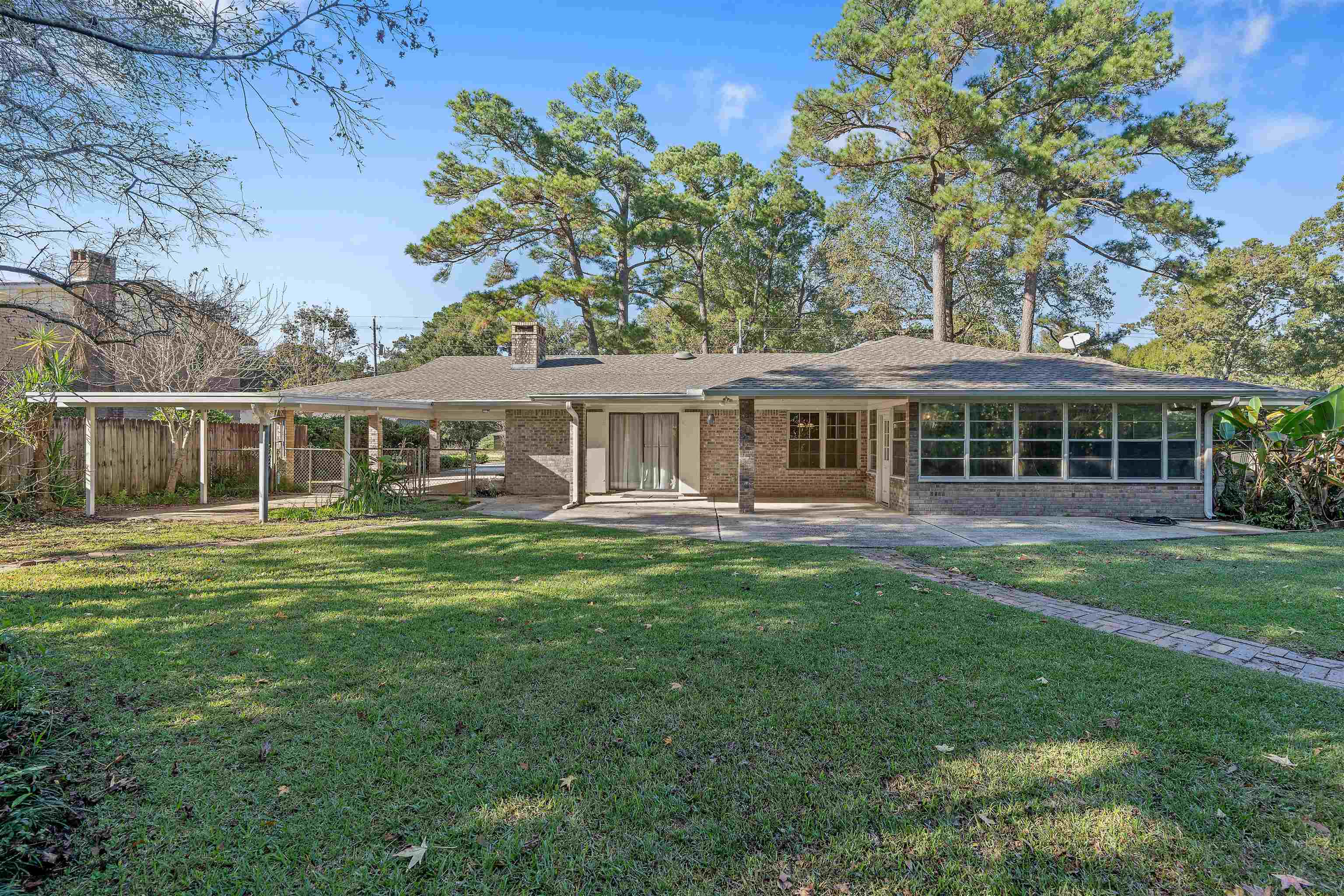 621 Spanish Main Daphne, AL 36527 - Photo 8 of 29 Back Of Structure