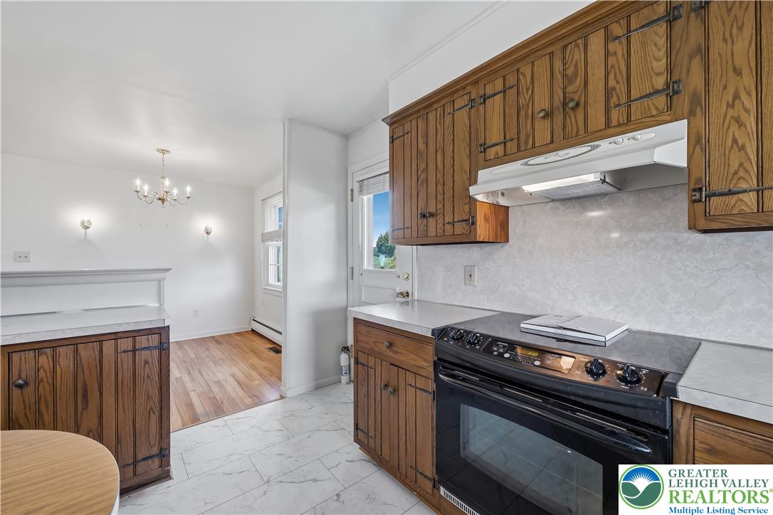 78 Colonial Road Allentown, PA 18109 - Photo 7 of 30