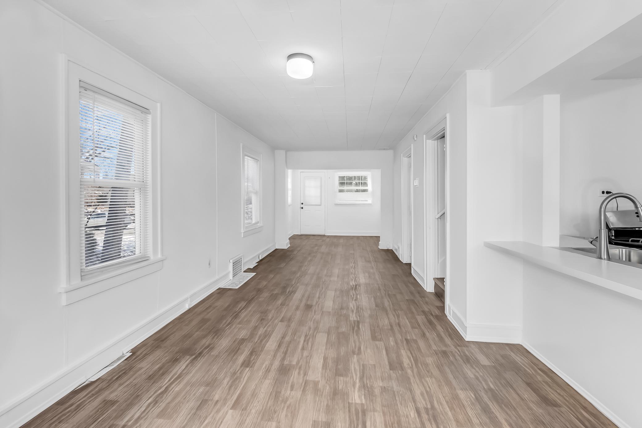 4415 Madison Street Northeast Minneapolis, MN 55421 - Photo 7 of 18