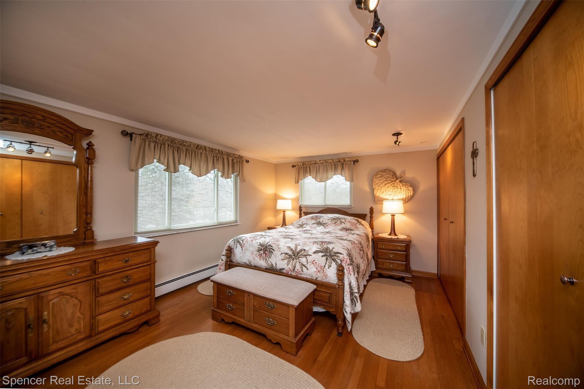 6892 Rattalee Lake Road Clarkston, MI 48348 - Photo 32 of 53 MK7_2941-HDR.jpg