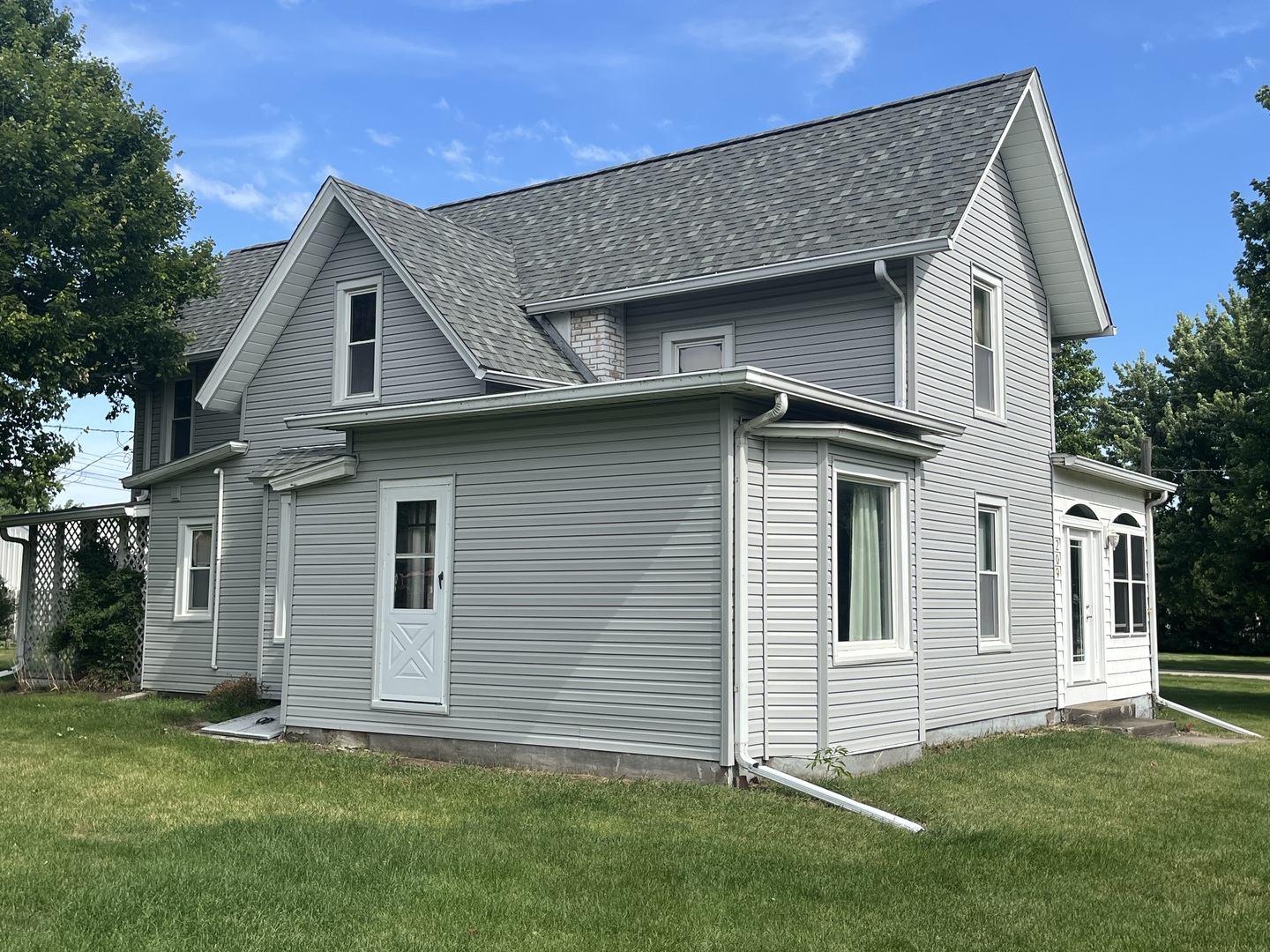 209 North School Street Atkinson, IL 61235 - Photo 4 of 37