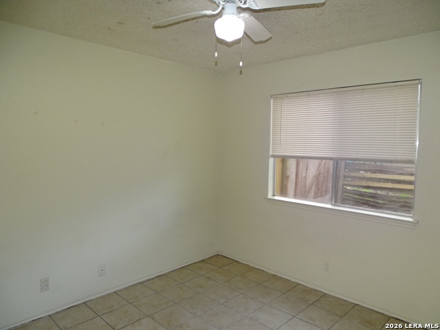 5215 Meadow Rise Street San Antonio, TX 78250 - Photo 14 of 21