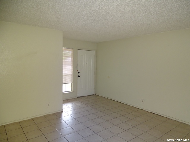 5215 Meadow Rise Street San Antonio, TX 78250 - Photo 4 of 21