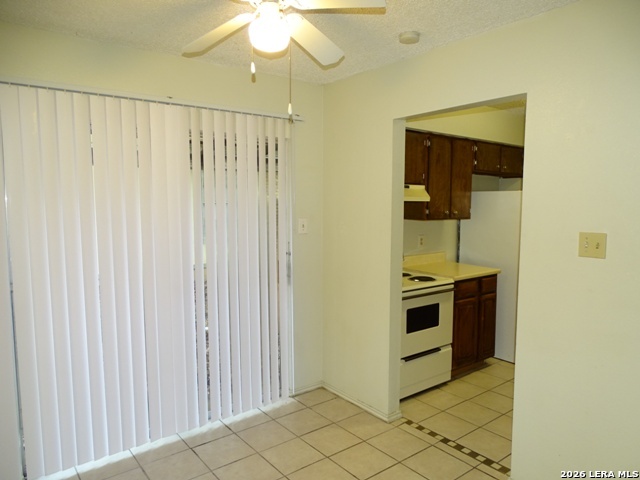 5215 Meadow Rise Street San Antonio, TX 78250 - Photo 7 of 21