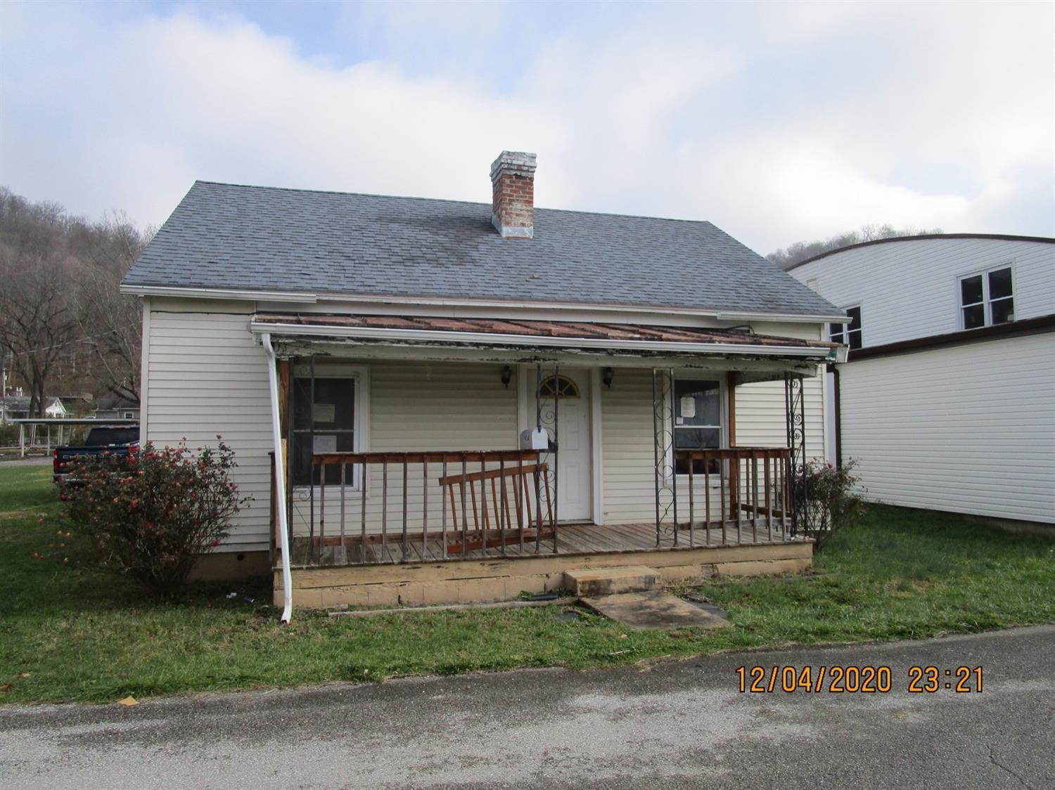 904 Catherine Street Ripley, OH 45167 - Photo 2 of 8 Gallery Image 2