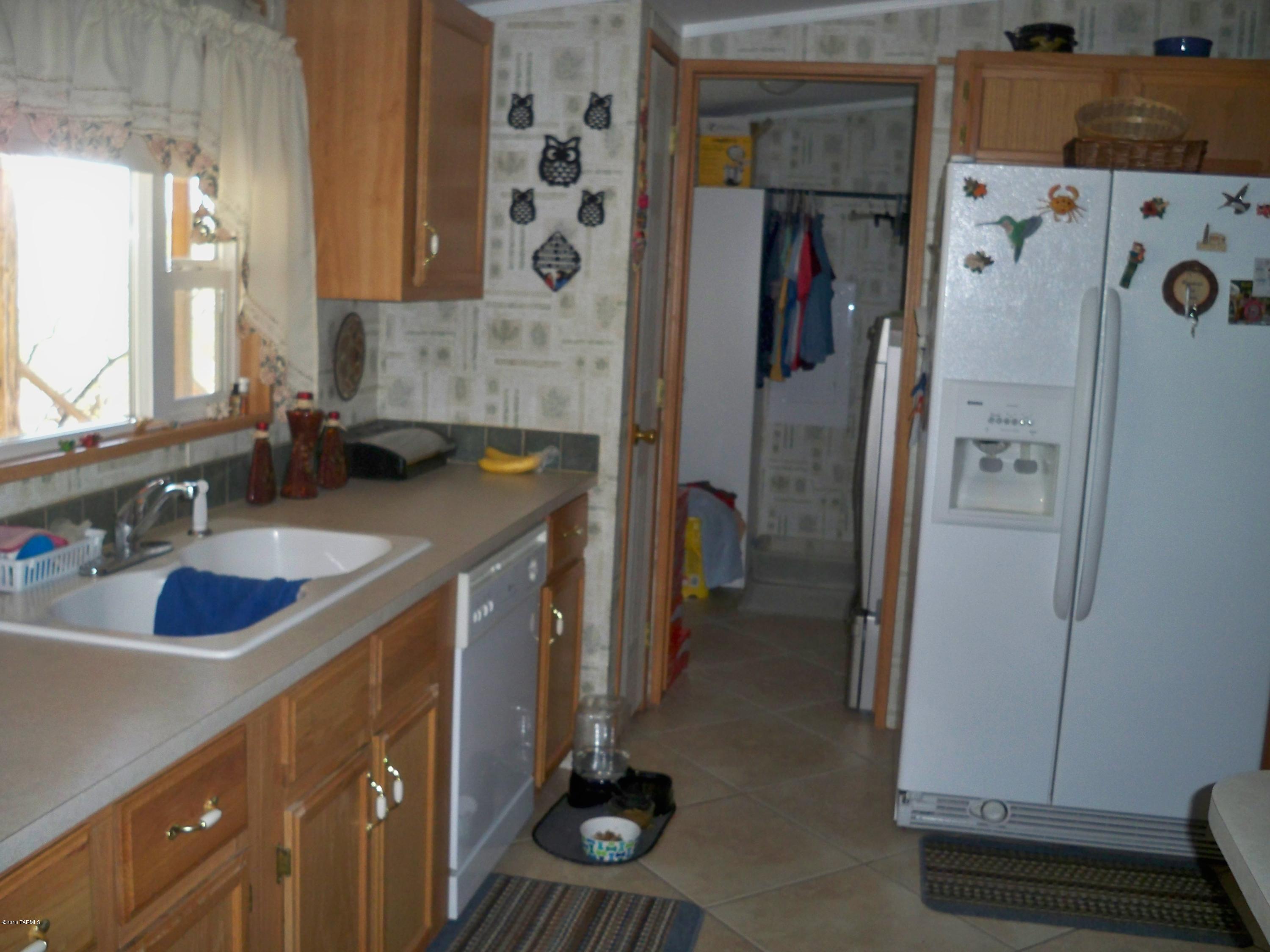 6756 West Valencia Road Tucson, AZ 85757 - Photo 10 of 27 Gallery Image 10