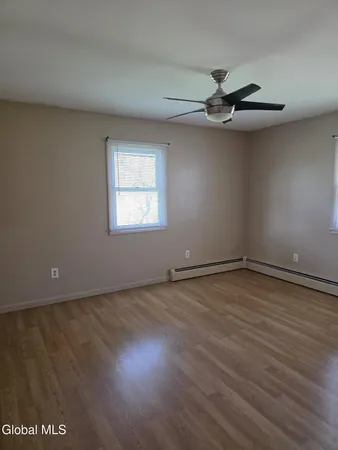 $1,900 | 328 Witter Road, Unit A, Altamont, NY 12009