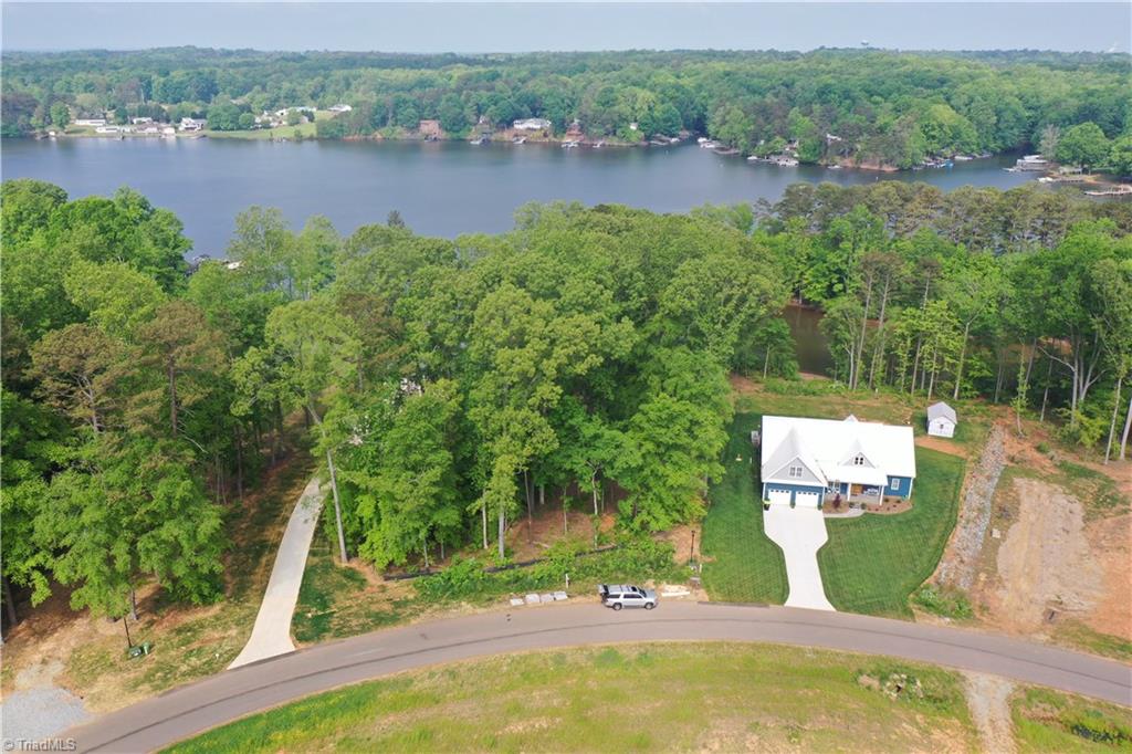183 Rolling Road Lexington, NC 27292 - Photo 2 of 11 Gallery Image 2