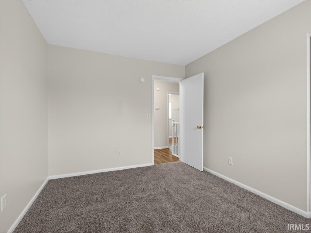 924 East Washington Center Road Fort Wayne, IN 46825 - Photo 28 of 32 Gallery Image 28