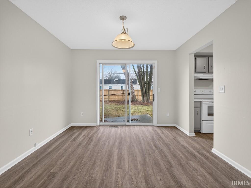 924 East Washington Center Road Fort Wayne, IN 46825 - Photo 10 of 32 Gallery Image 10