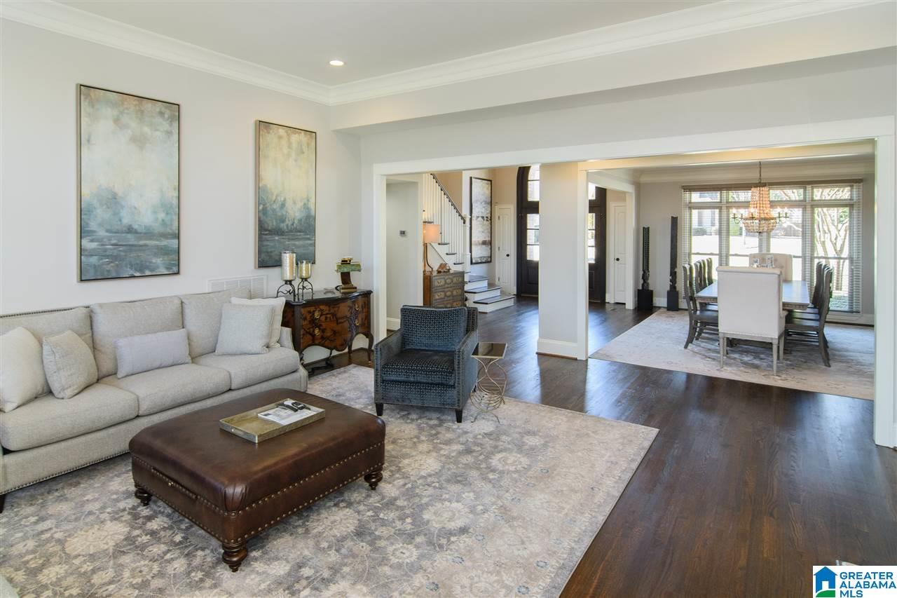 2014 Springhill Court Birmingham, AL 35242 - Photo 11 of 50