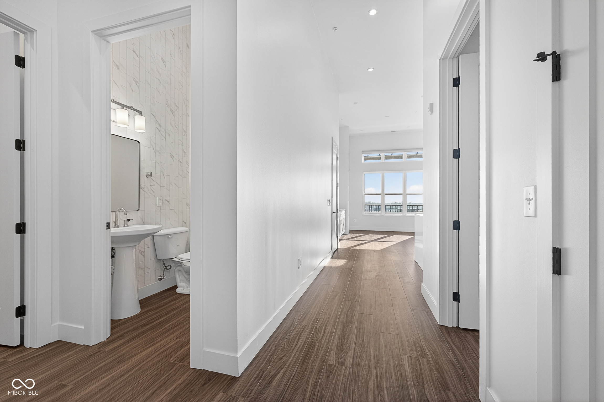 1155 South Rangeline Road, Unit 506 Carmel, IN 46032 - Photo 2 of 47