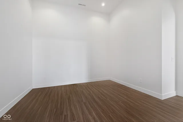 $820,000 | 1155 South Rangeline Road, Unit 506, Carmel, IN 46032