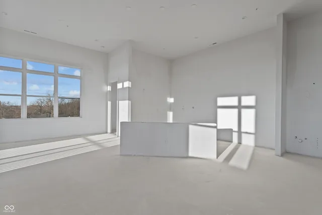 $820,000 | 1155 South Rangeline Road, Unit 506, Carmel, IN 46032