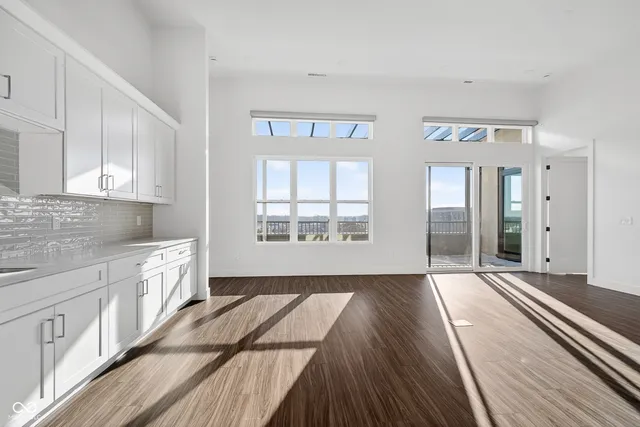 $820,000 | 1155 South Rangeline Road, Unit 506, Carmel, IN 46032