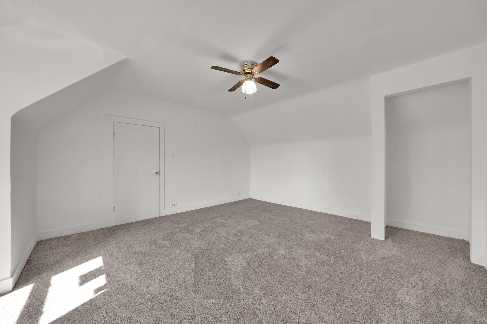 11548 South State Street Chicago, IL 60628 - Photo 16 of 22