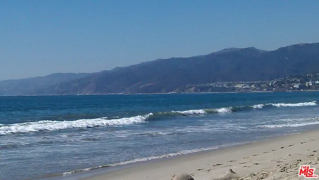 a view of street light