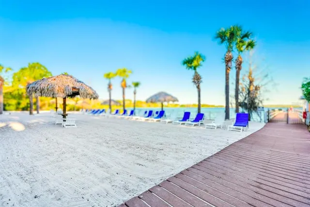 a view of an outdoor space