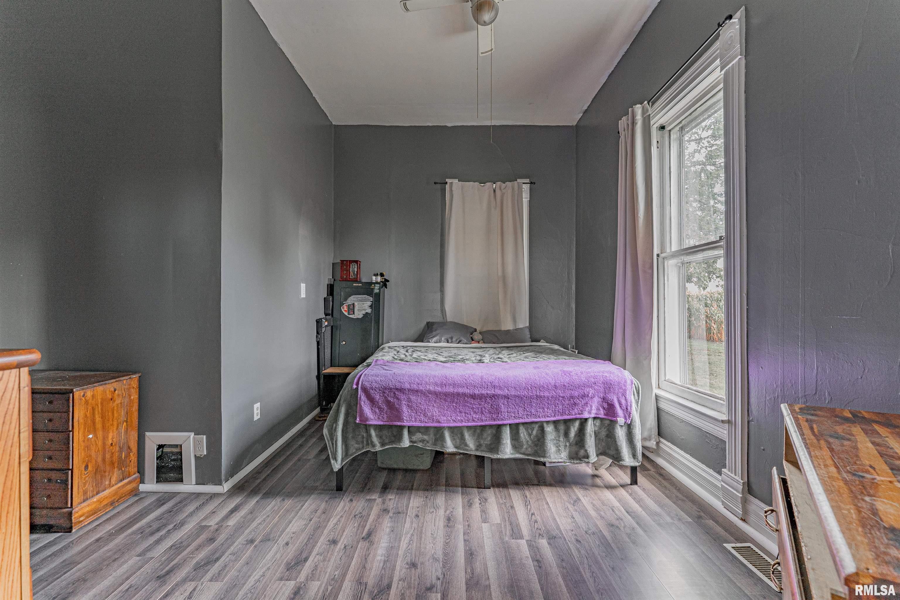 2136 950th Street Chestnut, IL 62518 - Photo 14 of 31