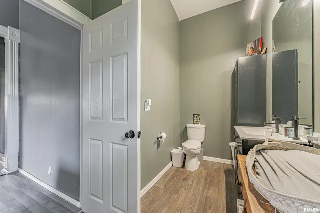 $139,000 | 2136 950th Street, Chestnut, IL 62518