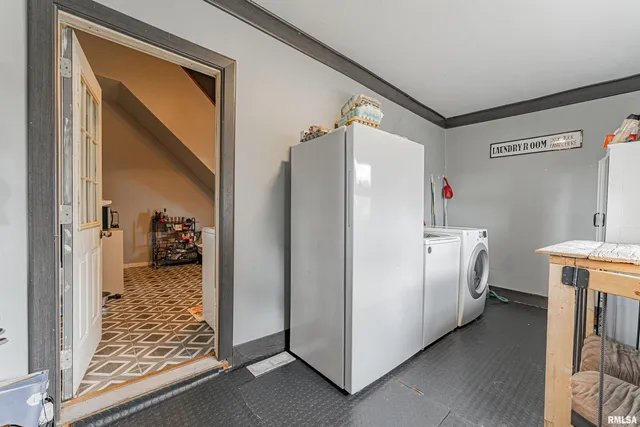 $139,000 | 2136 950th Street, Chestnut, IL 62518