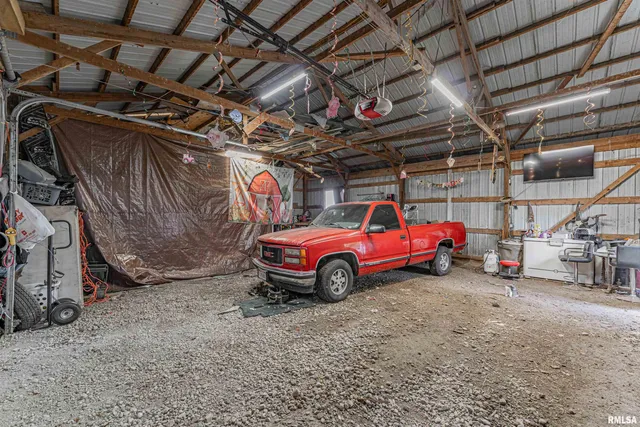 $139,000 | 2136 950th Street, Chestnut, IL 62518