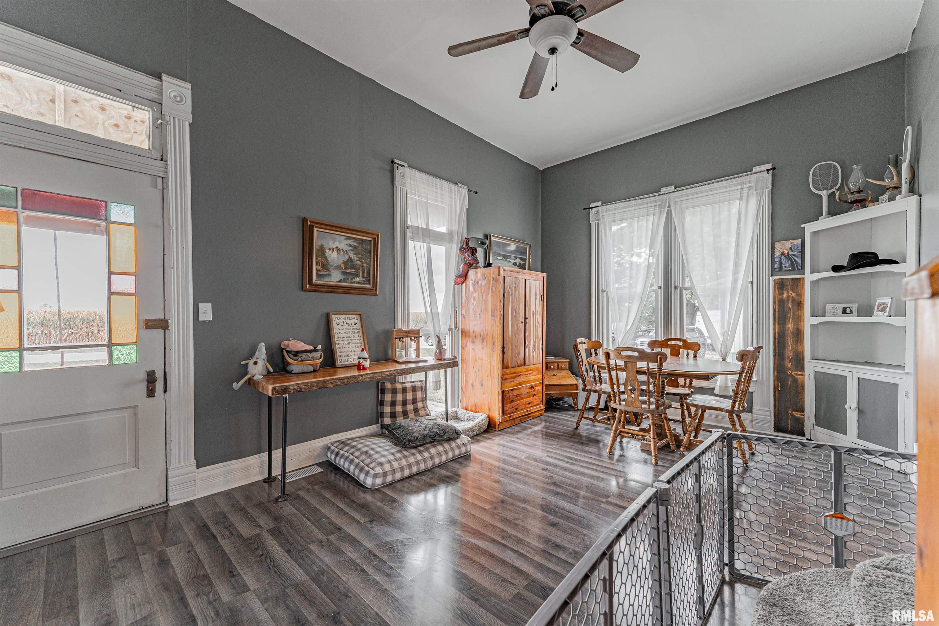 2136 950th Street Chestnut, IL 62518 - Photo 7 of 31