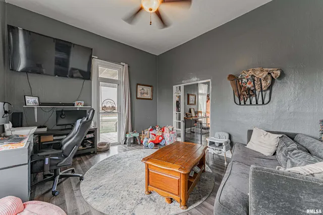 $139,000 | 2136 950th Street, Chestnut, IL 62518