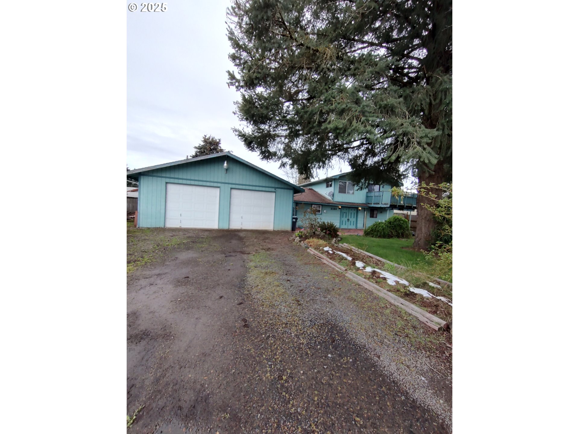 2188 North Danebo Avenue Eugene, OR 97402 - Photo 2 of 11