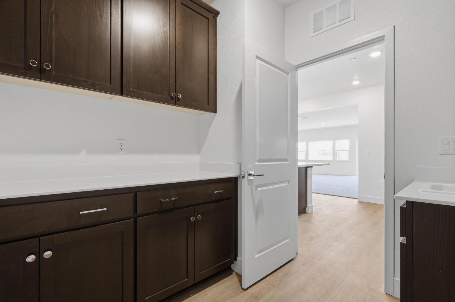 404 Kittyhawk Road Colusa, CA 95932 - Photo 13 of 47 Gallery Image 13