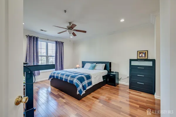 $499,000 | 2822 Edward Stec Boulevard, Edison, NJ 08837