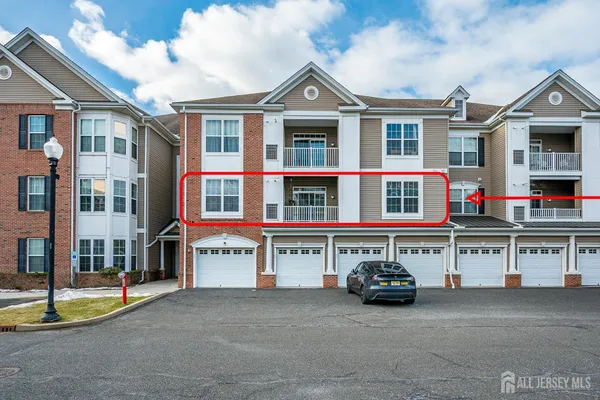 $499,000 | 2822 Edward Stec Boulevard, Edison, NJ 08837