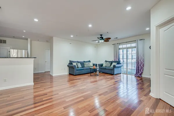 $499,000 | 2822 Edward Stec Boulevard, Edison, NJ 08837