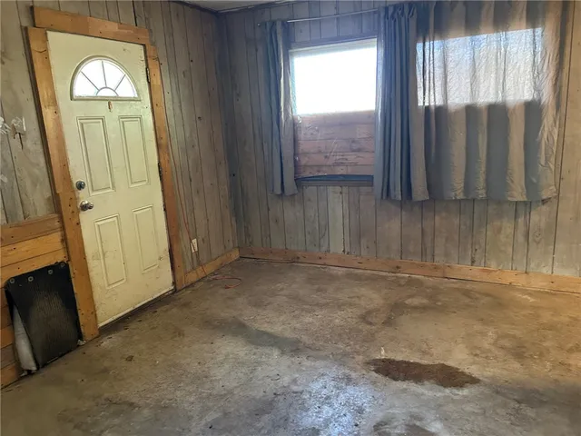 $150,000 | 2555 State Route 104, Ontario, NY 14519