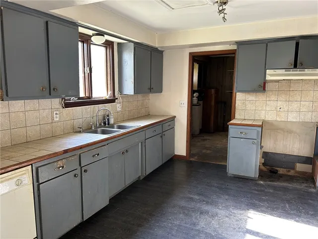 $150,000 | 2555 State Route 104, Ontario, NY 14519