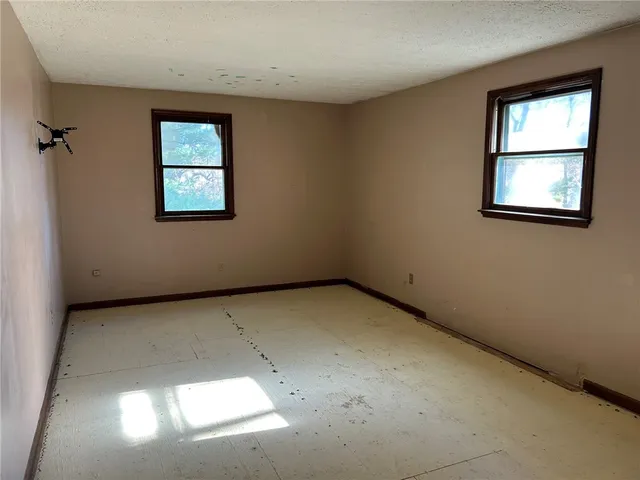 $150,000 | 2555 State Route 104, Ontario, NY 14519