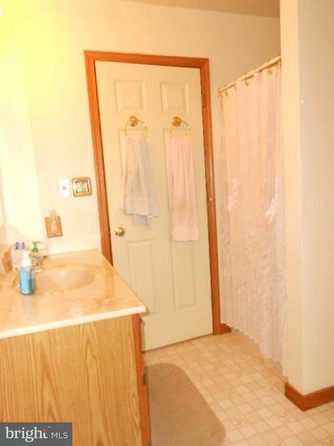 216 Burnt House Road Carlisle, PA 17015 - Photo 11 of 24 Gallery Image 11
