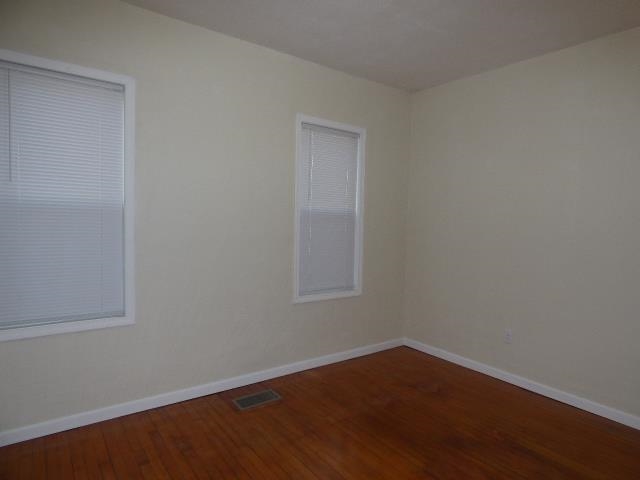 423 Portland Avenue Beloit, WI 53511 - Photo 24 of 44