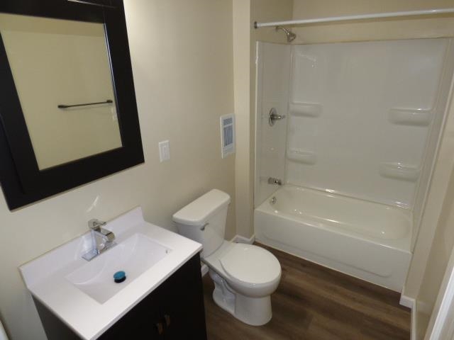 423 Portland Avenue Beloit, WI 53511 - Photo 28 of 44