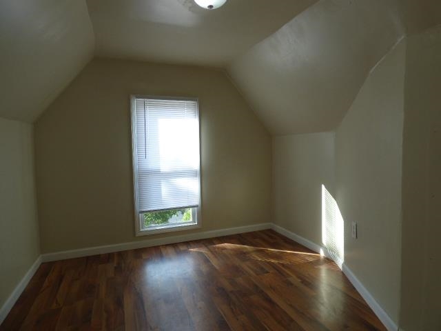 423 Portland Avenue Beloit, WI 53511 - Photo 34 of 44