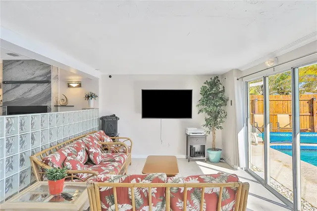 $11,679 | 4315 Royal Palm Drive, Bradenton, FL 34210