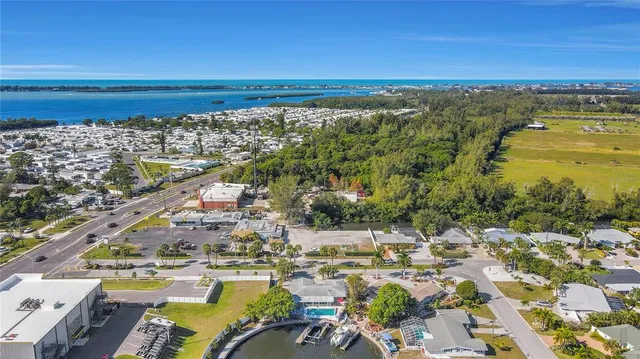 $11,679 | 4315 Royal Palm Drive, Bradenton, FL 34210