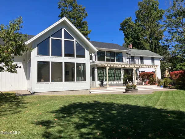 $30,000 | 55 State Street, Saratoga Springs, NY 12866