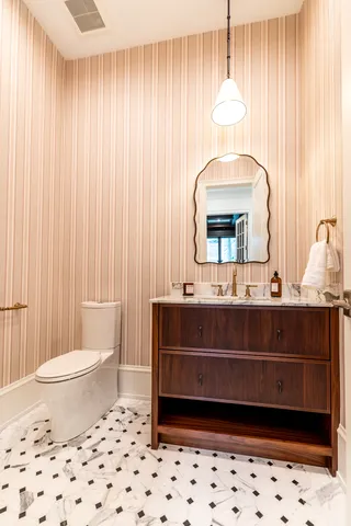 $3,499,000 | 164 Wagner Road, Northfield, IL 60093