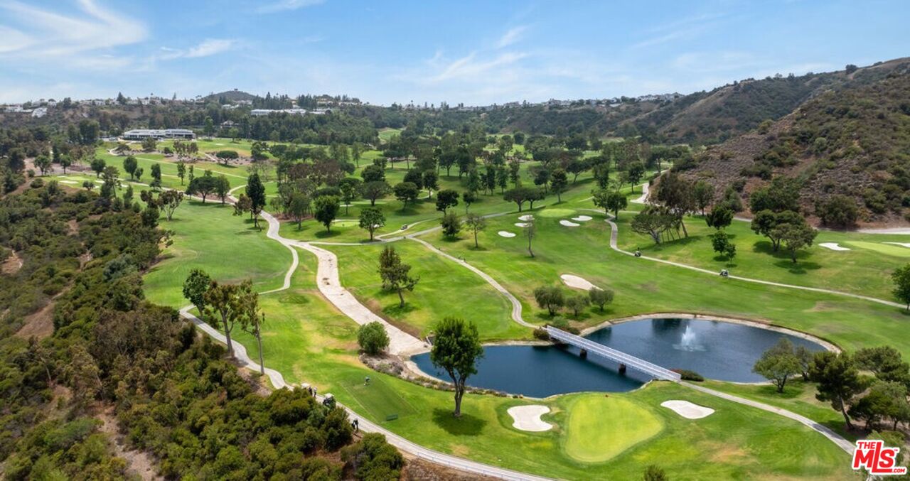 12608 Promontory Road Los Angeles, CA 90049 - Photo 56 of 59