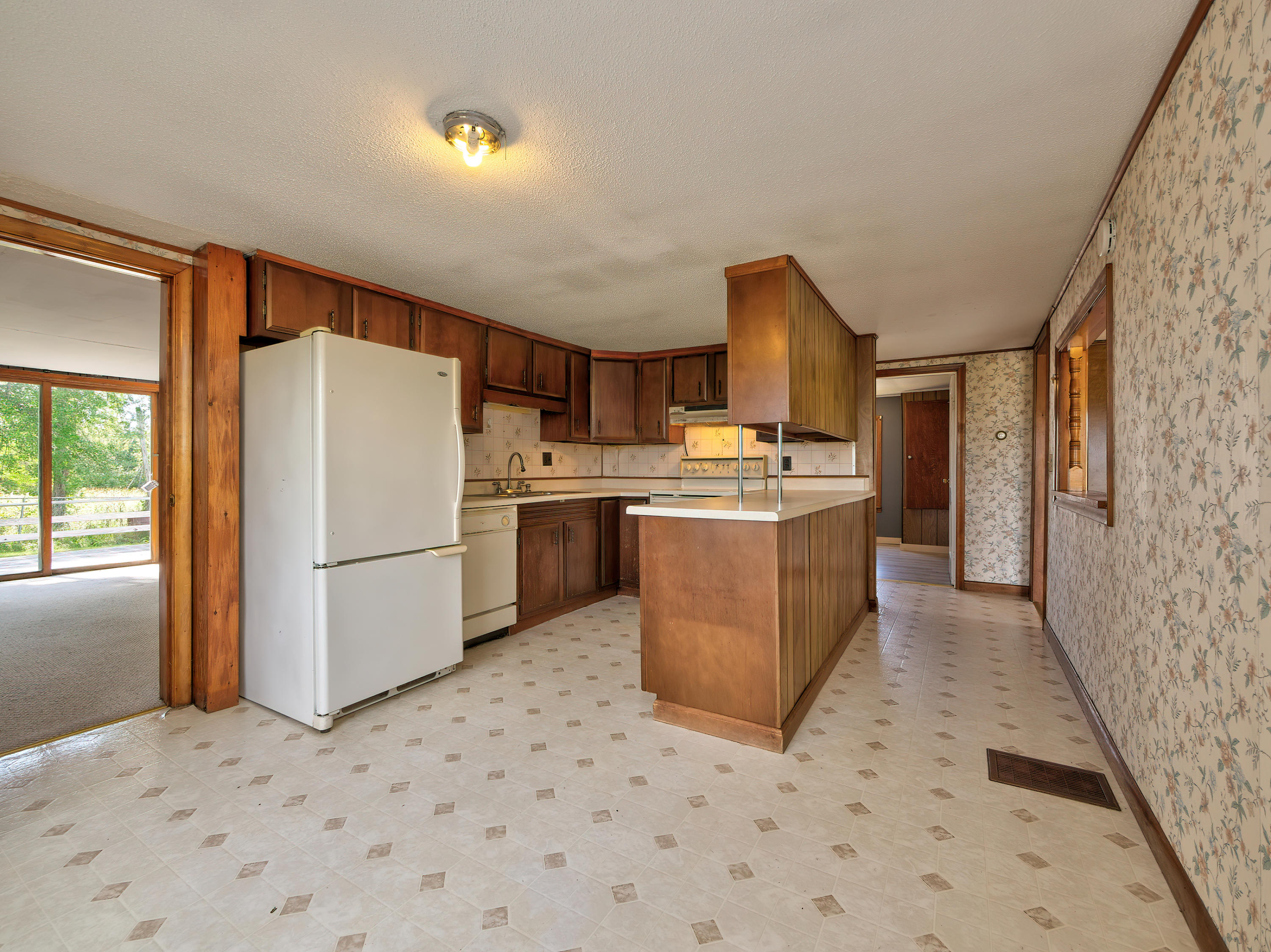 155 Pineo Point Road Harrington, ME 04643 - Photo 8 of 28 155 Pineo Point HiRes (7)